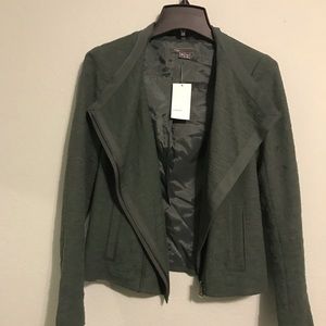 Vince XS Green asymmetric blazer